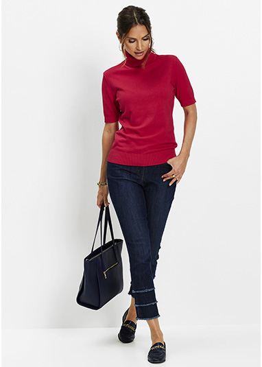 Garbó nyakú pulóver rövid ujjakkal gránátalma piros